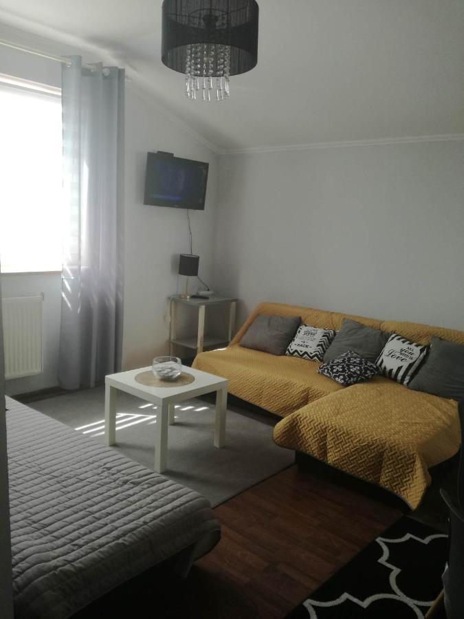 Niezalezne Pietro W Domu Z Widokiem Na Morze Apartment กดิเนีย ภายนอก รูปภาพ